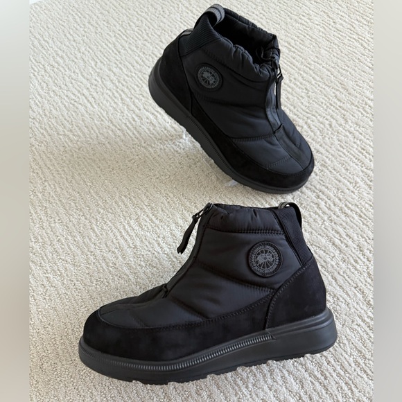 Canada Goose Women’s Cypress Puffer Boot short zip size 10 $575 - Picture 1 of 11
